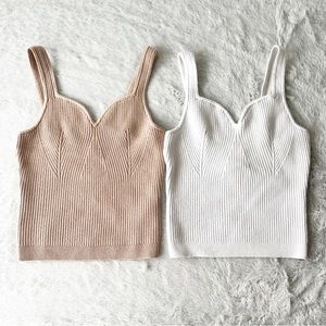 ABERCROMBIE & FITCH Bundle of Two Ribbed Contour Sweetheart Tanks Size Medium